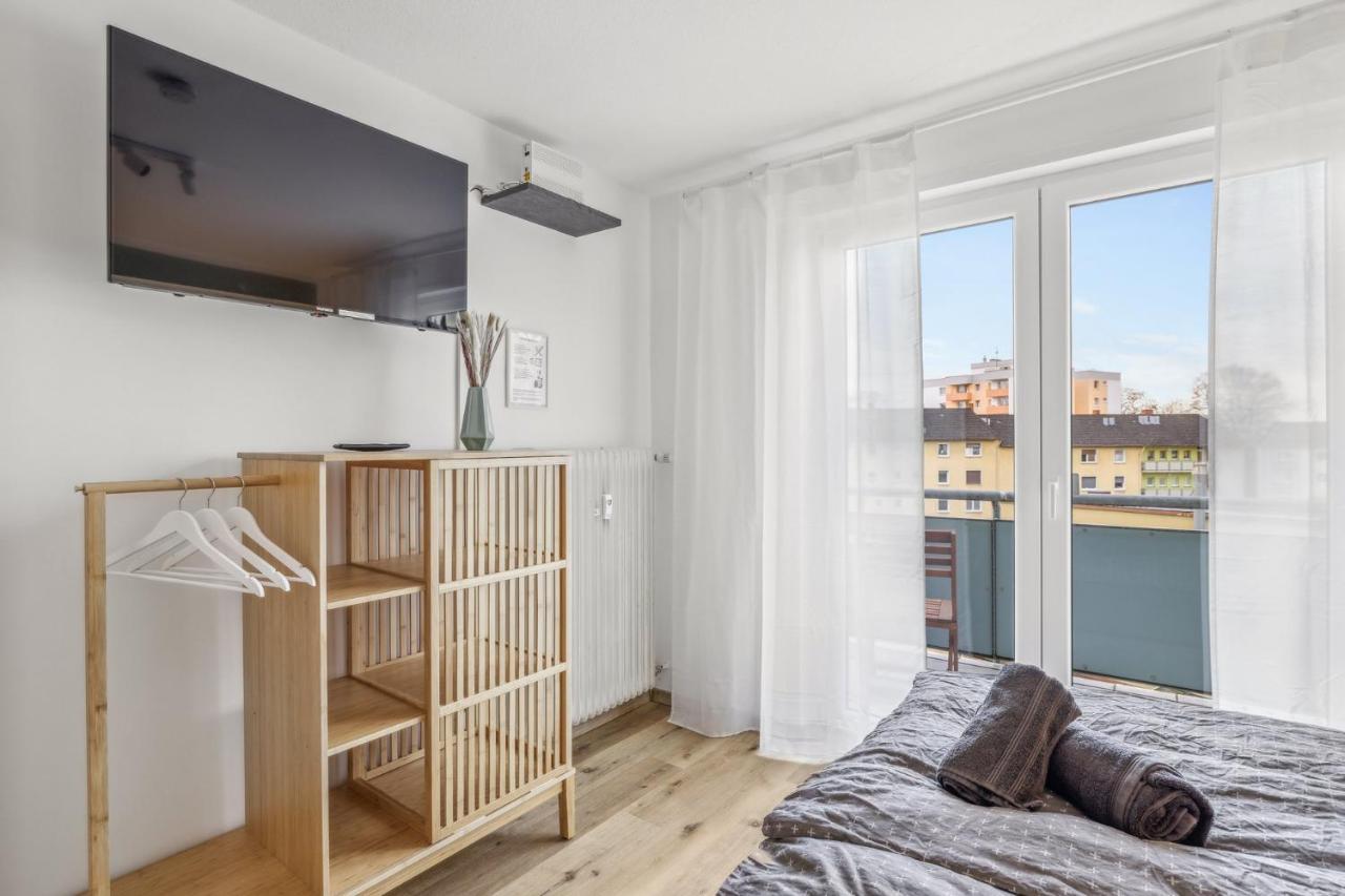 Appartement Amalfi A02 - 2 Zi Fuer 4P - Balkon, Smart Tv, Boxspringbett à Kaiserslautern Extérieur photo